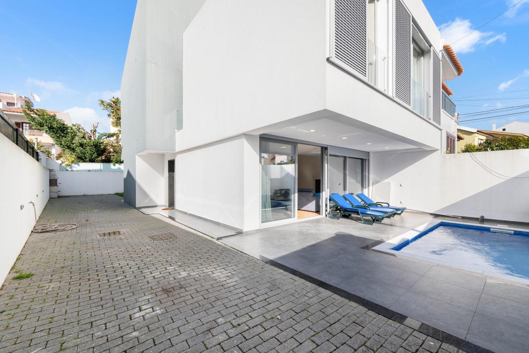 Charmy Villa Estoril By Amber Star Rent Cascais Exteriör bild